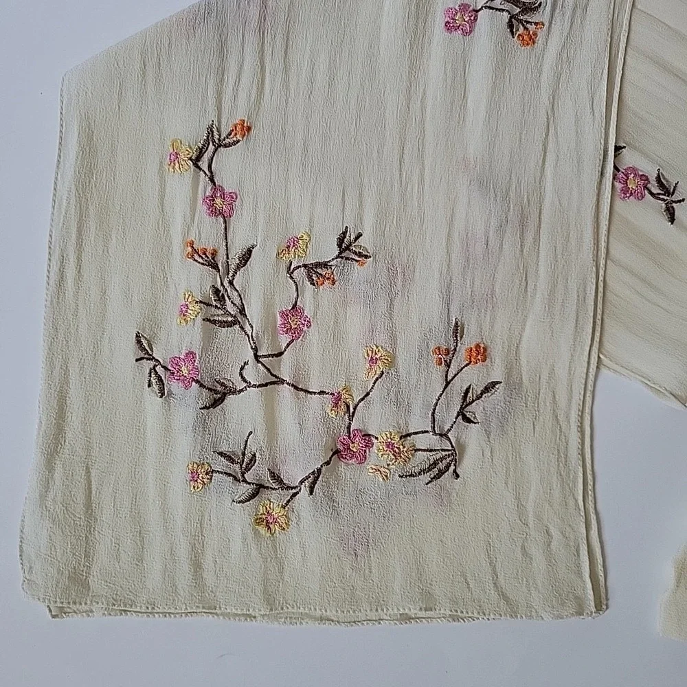 Embroidered Silk Scarf Pouch Set Rectangle Elegant Floral Coquette‎ Modern Retro
